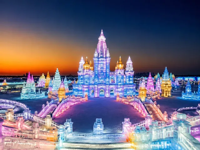 Harbin travel scene - Harbin Ice and Snow World
